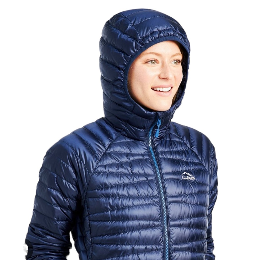 L.L. Bean Women's Ultralight 850 Down Packable Hooded Jacket Navy Size S NWT - Picture 4 of 16